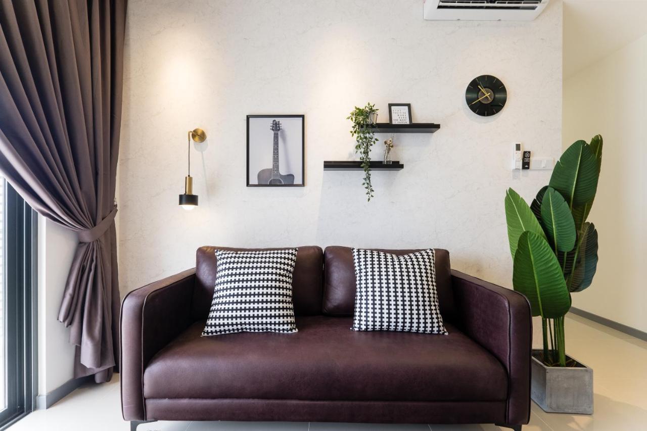 Appartamento Contemporary United Point 6 Pax 现代风格 Desa Park & Mont Kiara Kuala Lumpur Esterno foto
