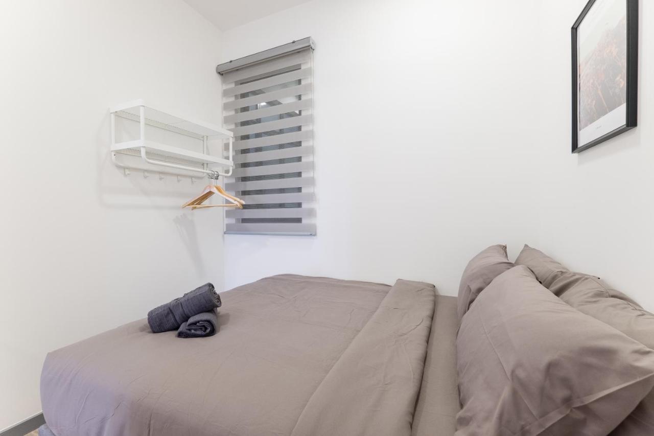 Appartamento Contemporary United Point 6 Pax 现代风格 Desa Park & Mont Kiara Kuala Lumpur Esterno foto
