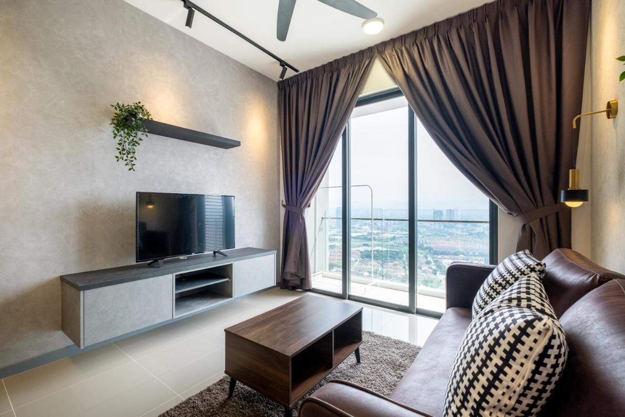 Appartamento Contemporary United Point 6 Pax 现代风格 Desa Park & Mont Kiara Kuala Lumpur Esterno foto