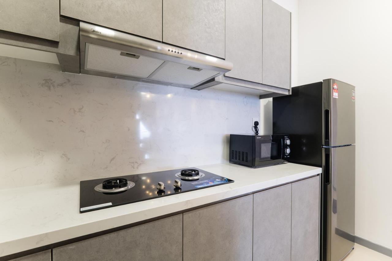 Appartamento Contemporary United Point 6 Pax 现代风格 Desa Park & Mont Kiara Kuala Lumpur Esterno foto